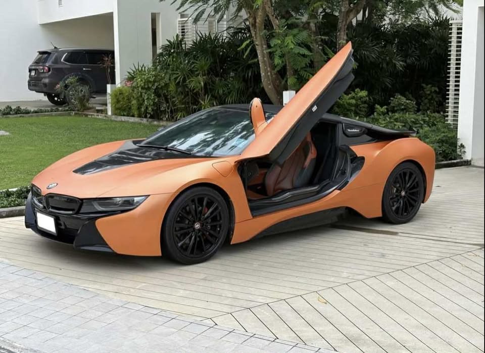 2018 BMW i8 Roadster - Phuket